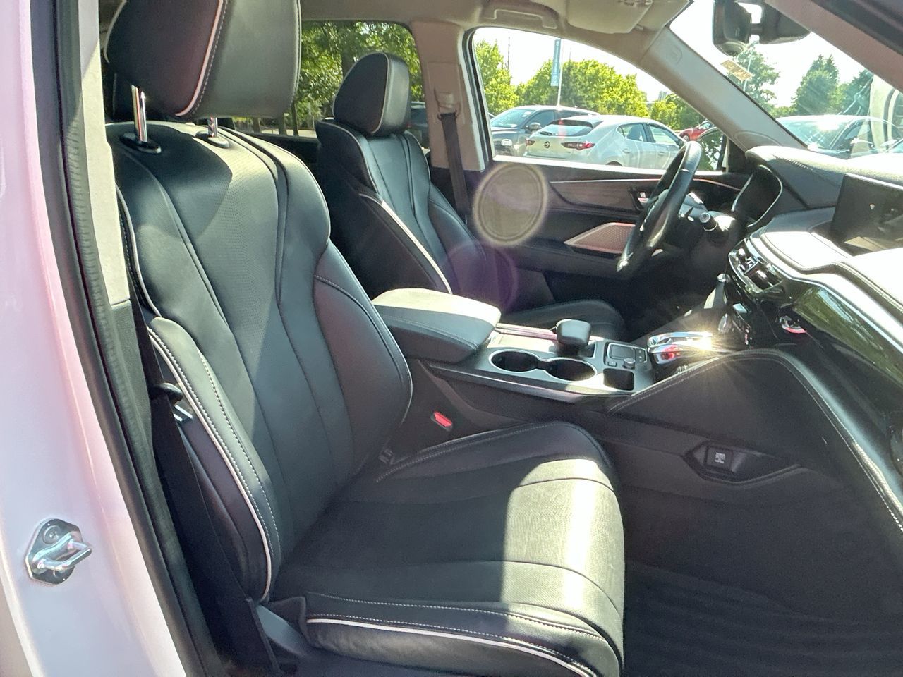 Acura MDX  2022