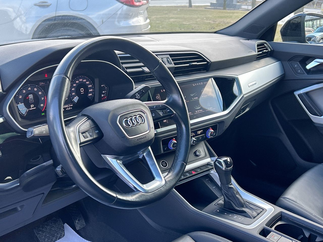 Audi Q3  2023