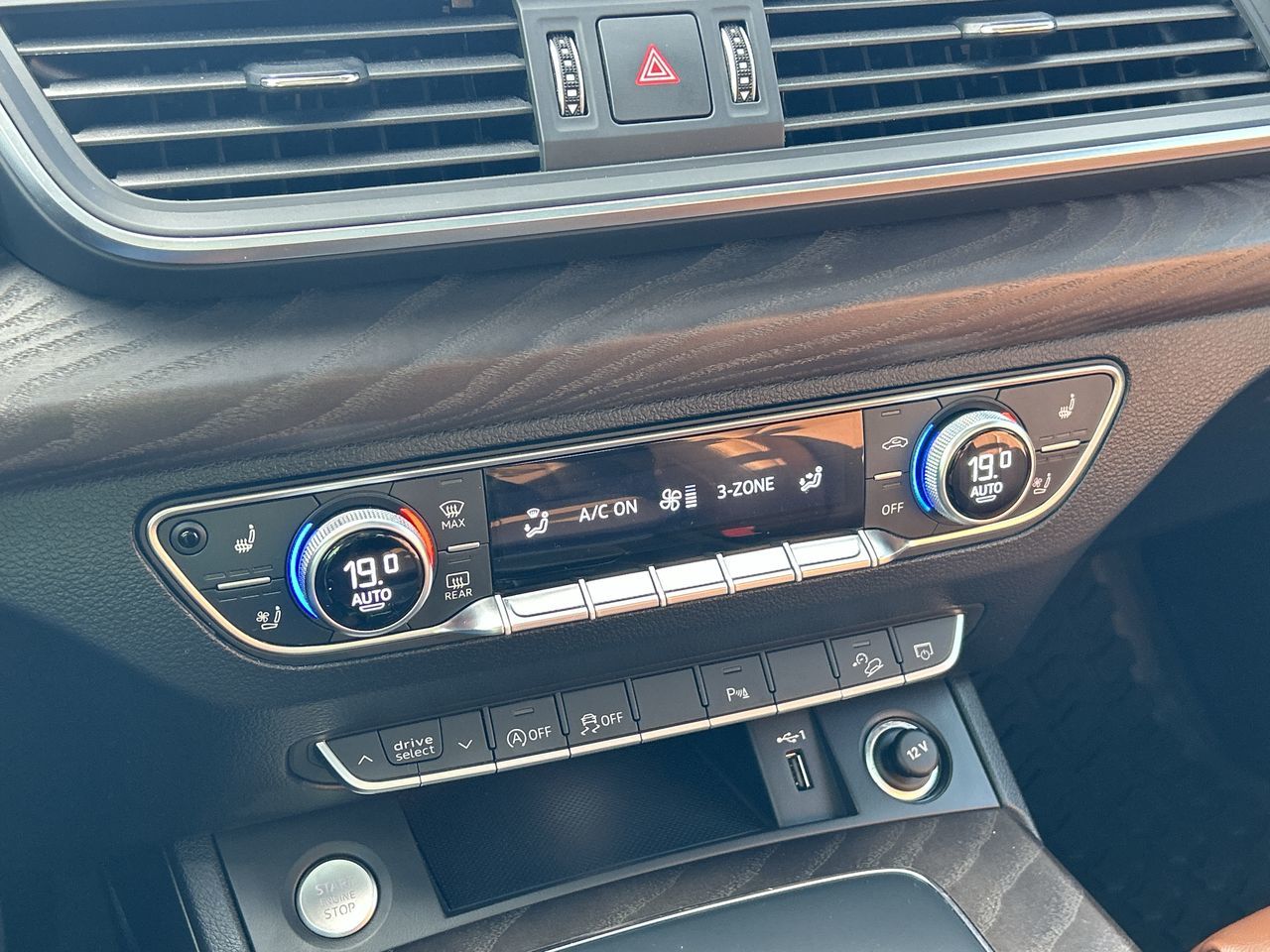 Audi Q5  2023