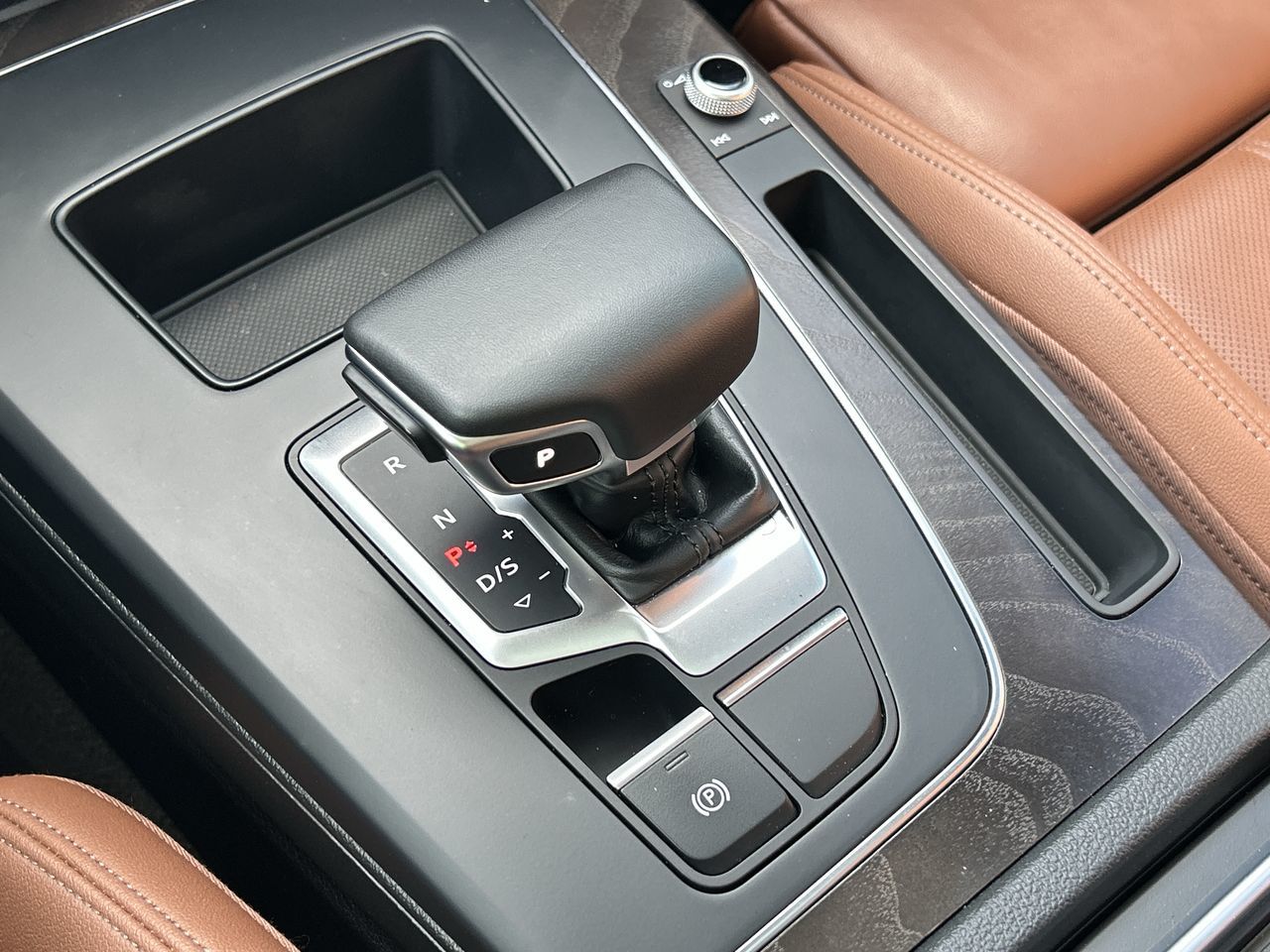 Audi Q5  2023