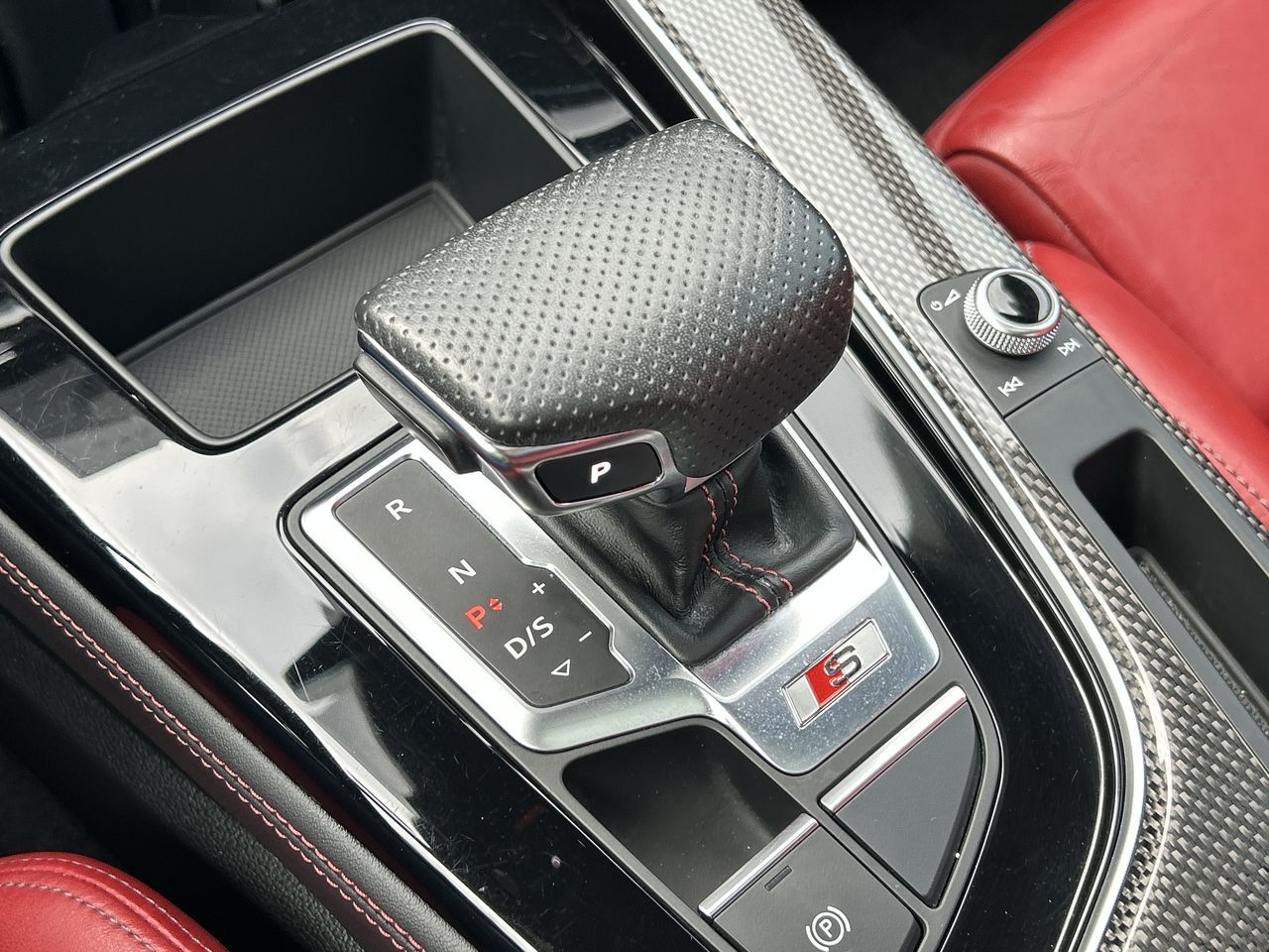 Audi S4  2023