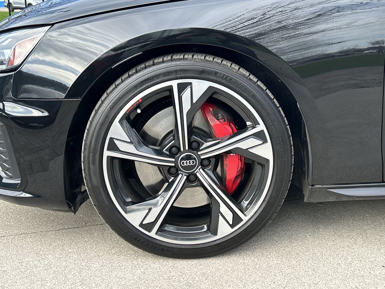 Audi S4  2023
