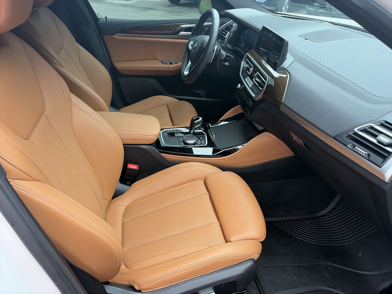 2023 BMW X4