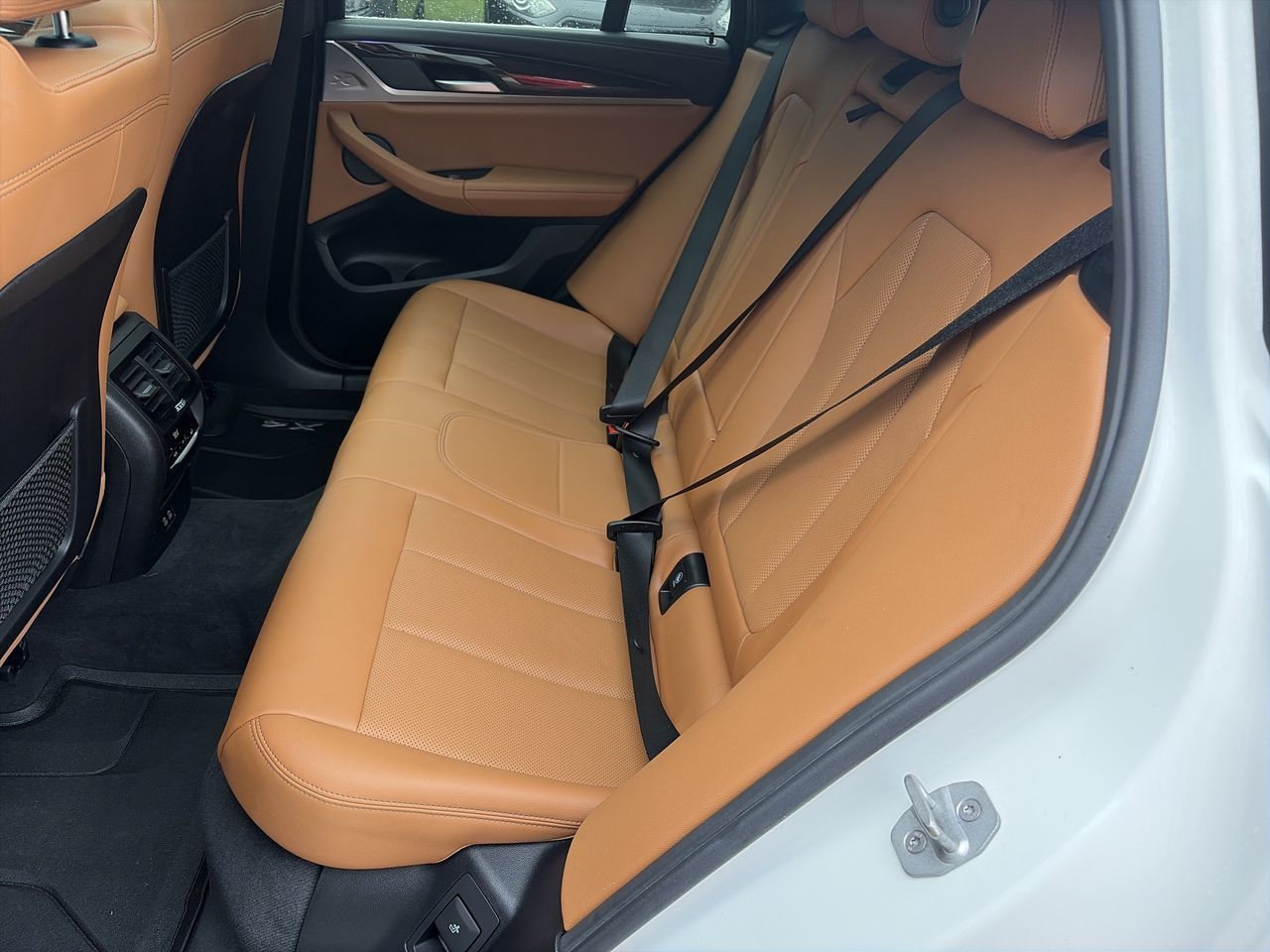 2023 BMW X4