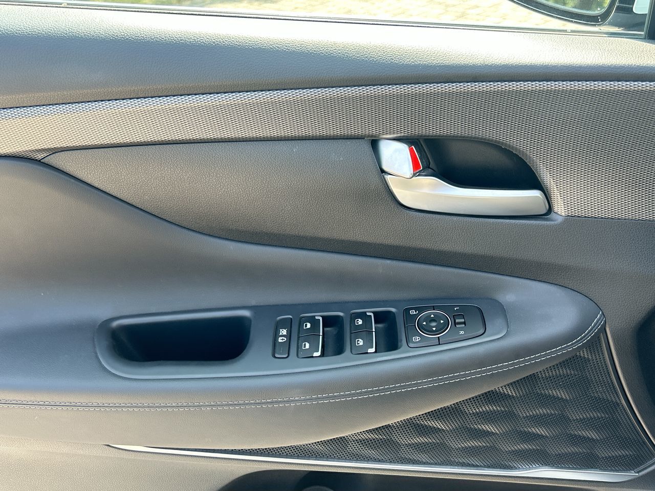 2020 Hyundai Santa Fe in Scarborough, Ontario