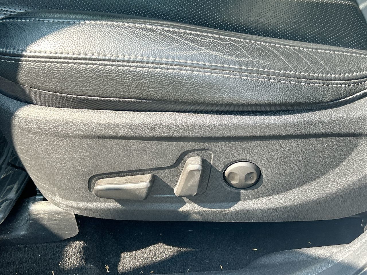 2020 Hyundai Santa Fe in Scarborough, Ontario