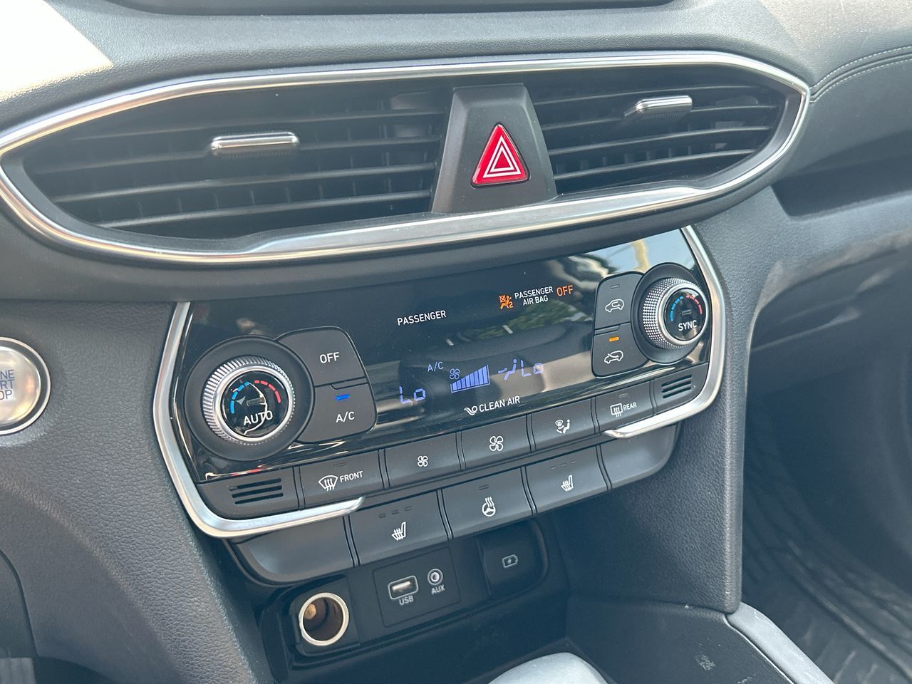 2020 Hyundai Santa Fe in Scarborough, Ontario