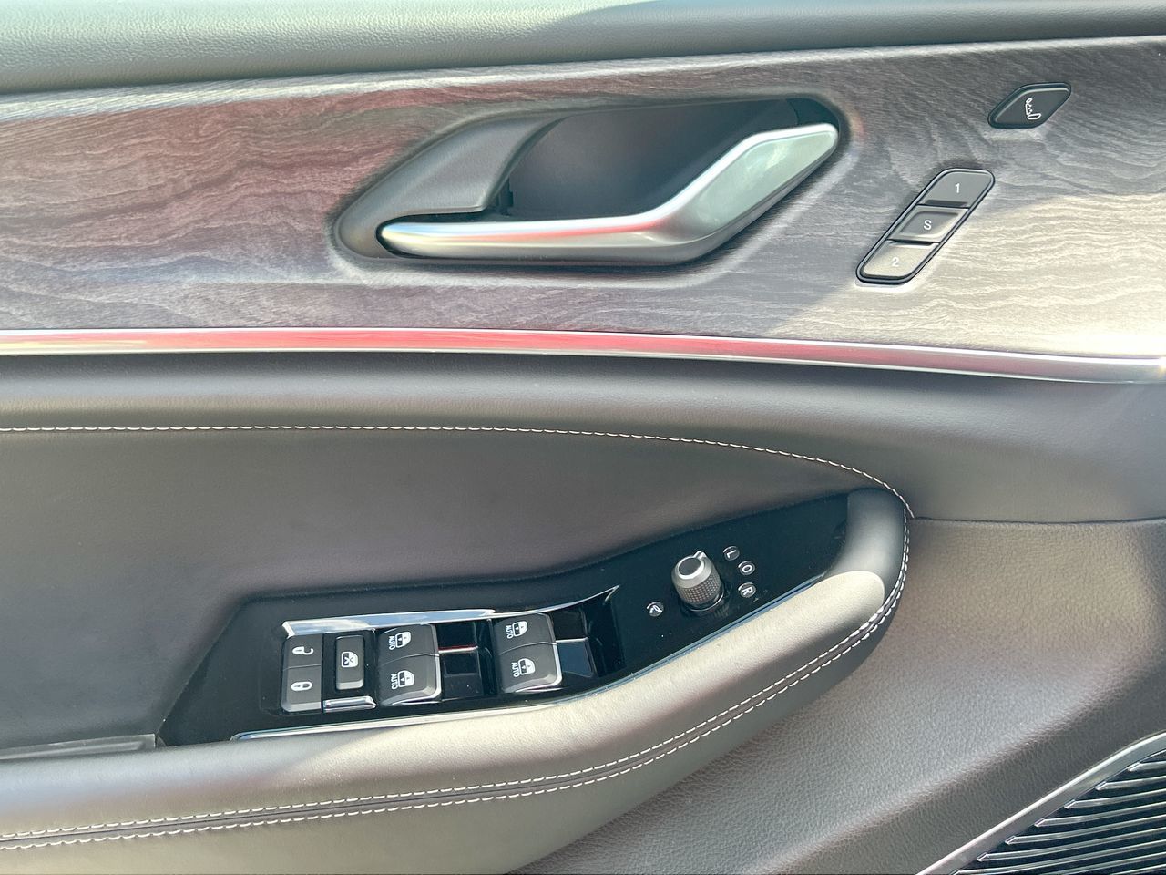 Jeep Grand Cherokee  2023 à Scarborough, Ontario