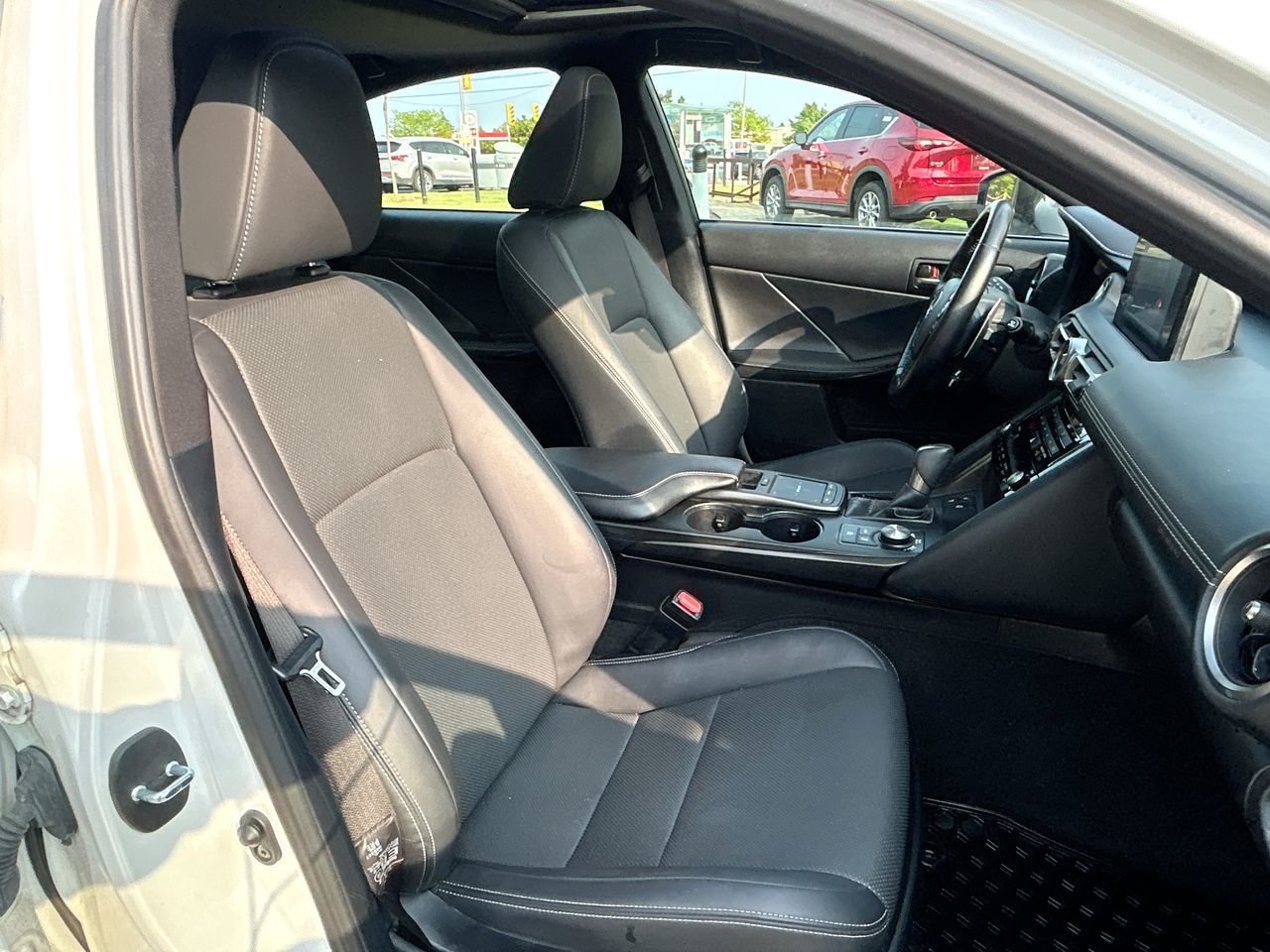 2022 Lexus IS in Scarborough, Ontario