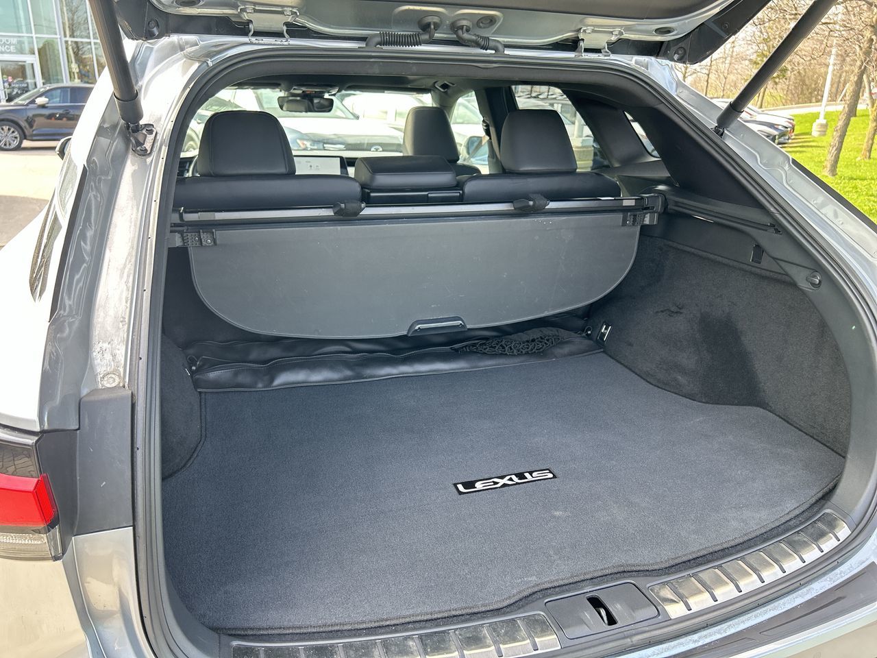 Lexus RX  2023