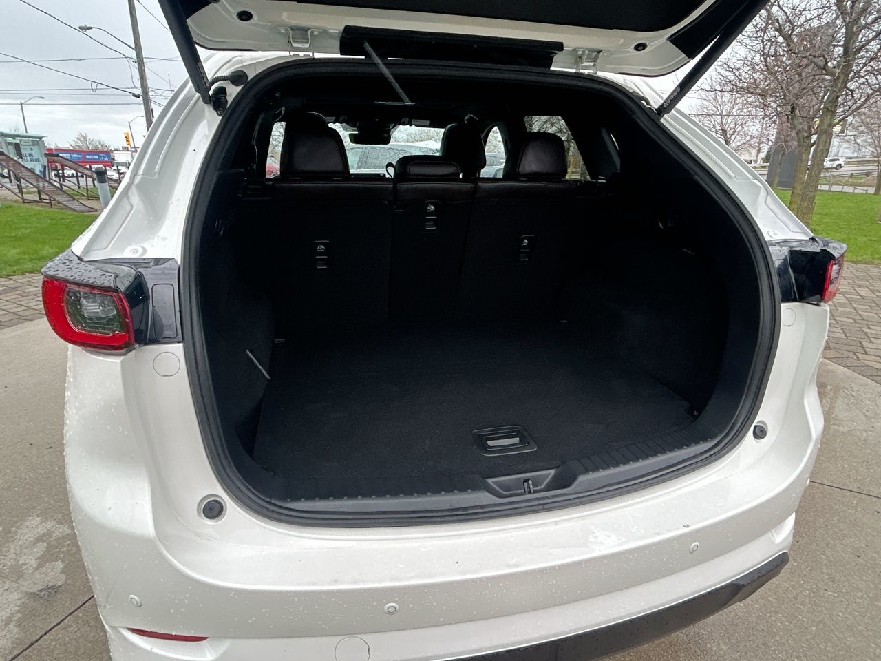 2022 Mazda CX-5 in Scarborough, Ontario
