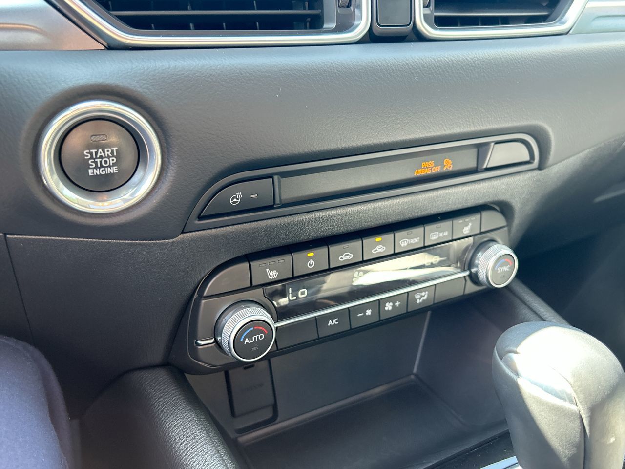 2022 Mazda CX-5 in Scarborough, Ontario