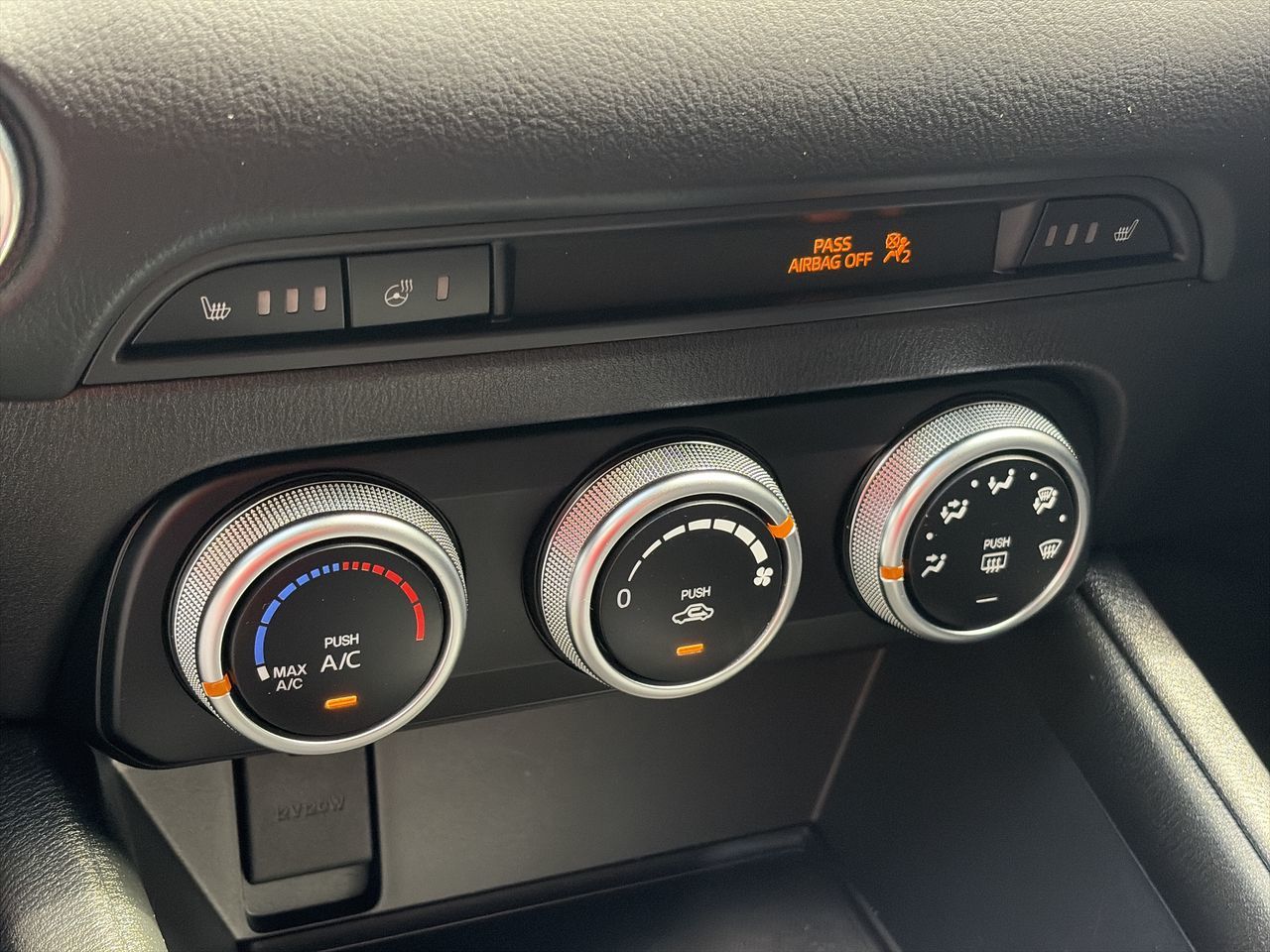 2022 Mazda CX-5 in Scarborough, Ontario