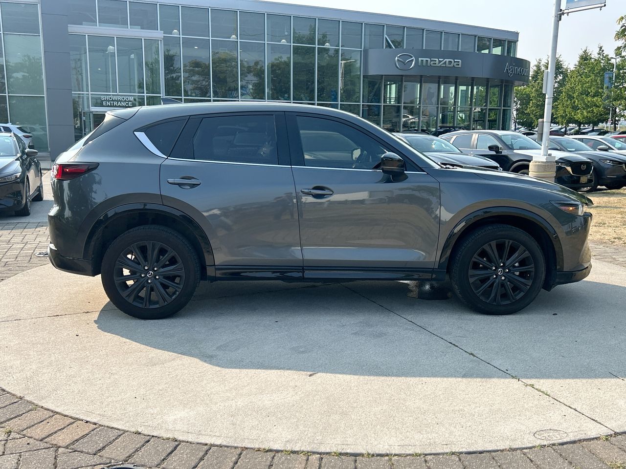 2023 Mazda CX-5 in Scarborough, Ontario
