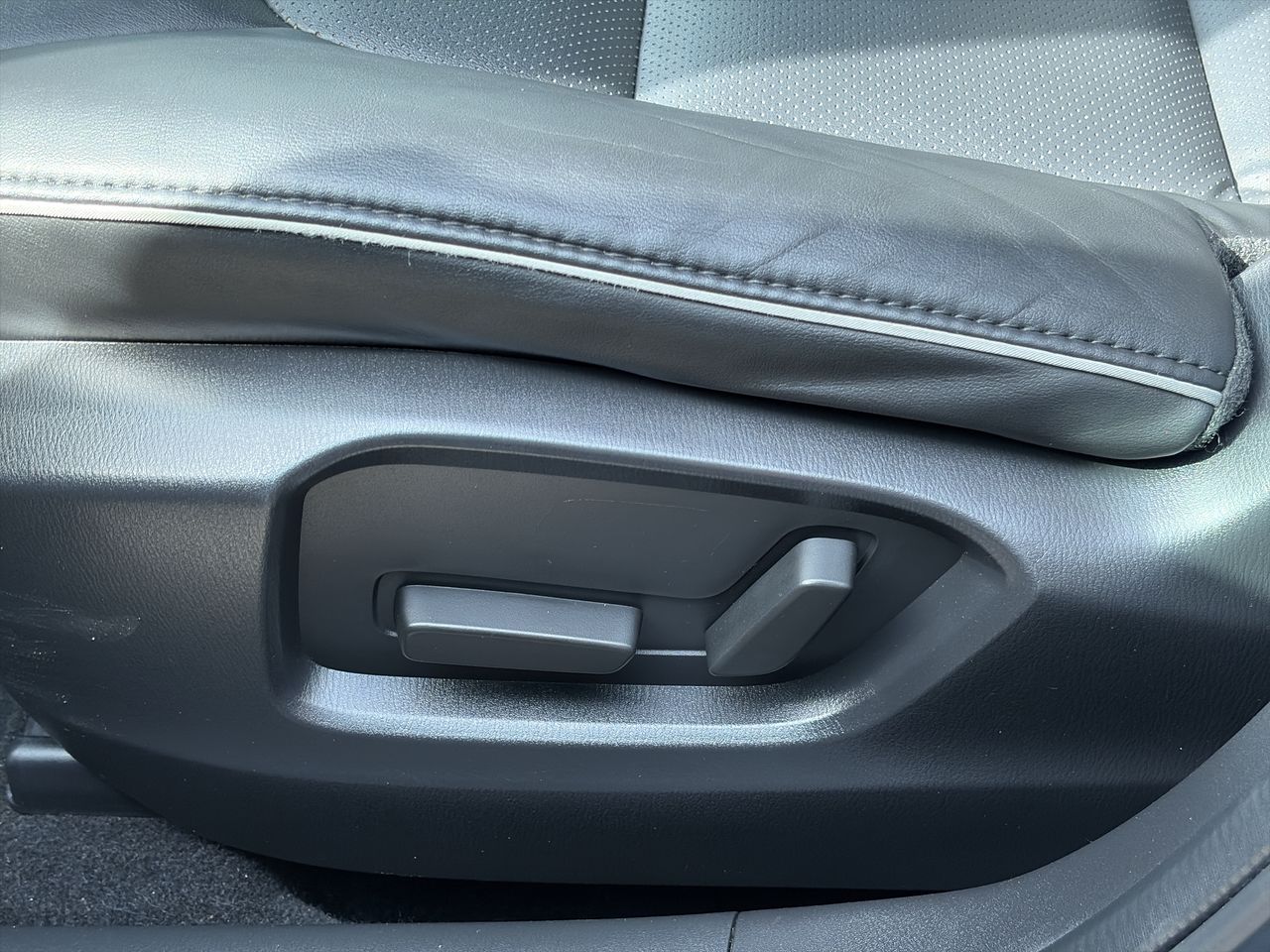 2024 Mazda CX-5 in Scarborough, Ontario