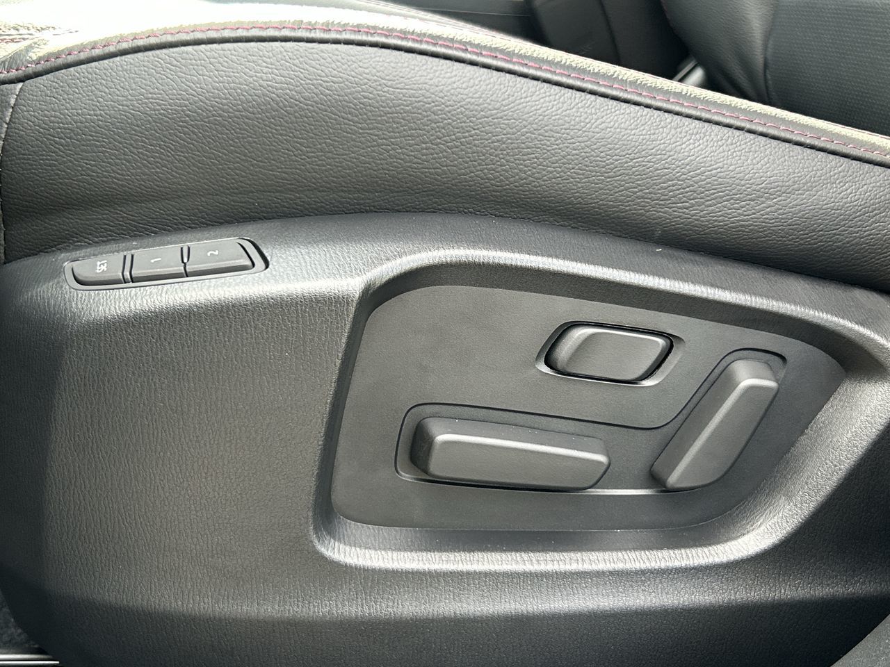 2025 Mazda CX-5 in Scarborough, Ontario