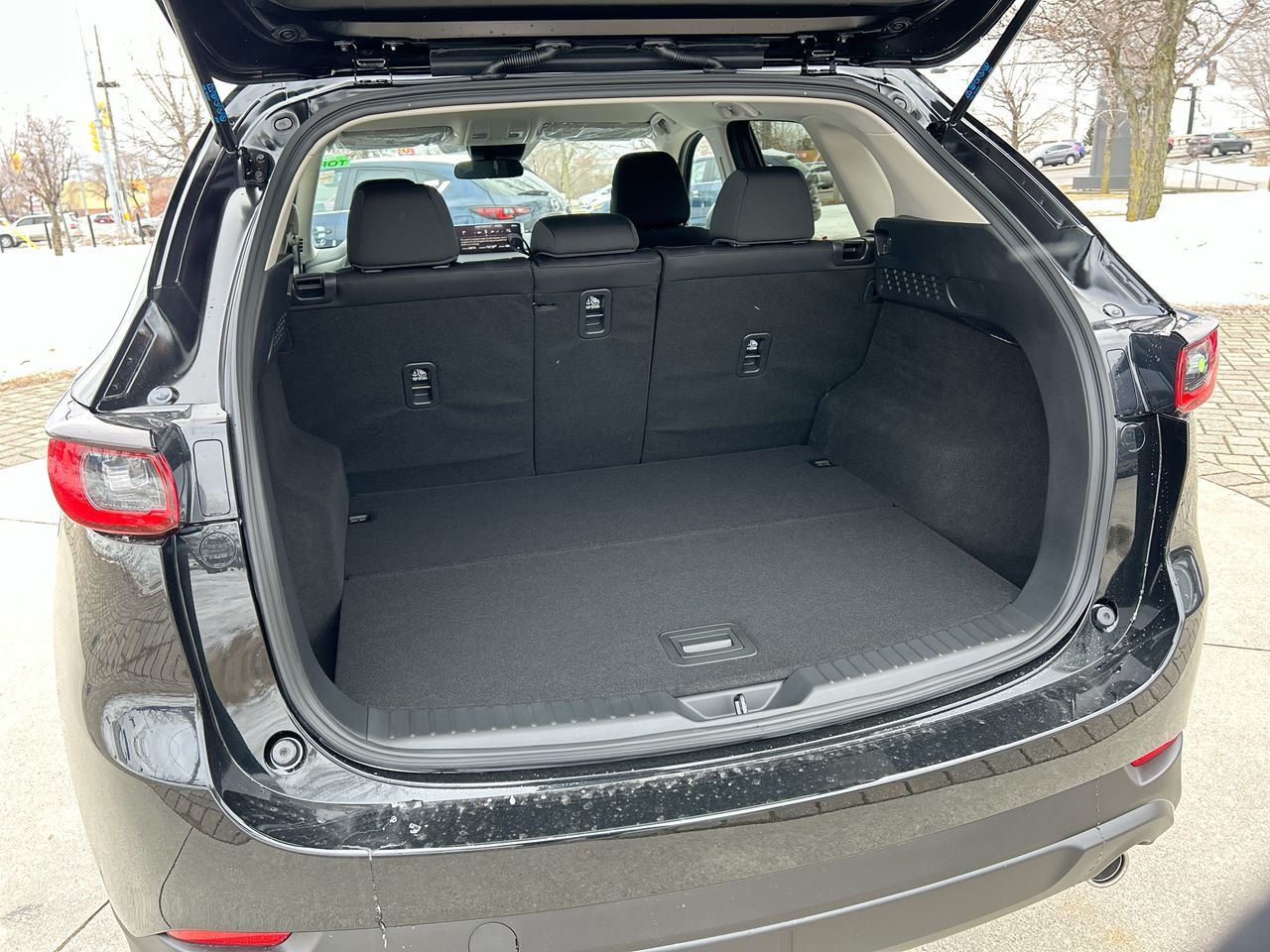 2025 Mazda CX-5 in Scarborough, Ontario