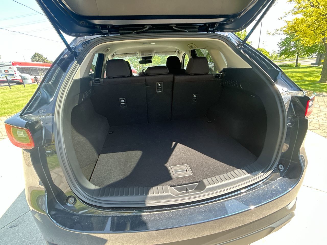 2025 Mazda CX-5 in Scarborough, Ontario