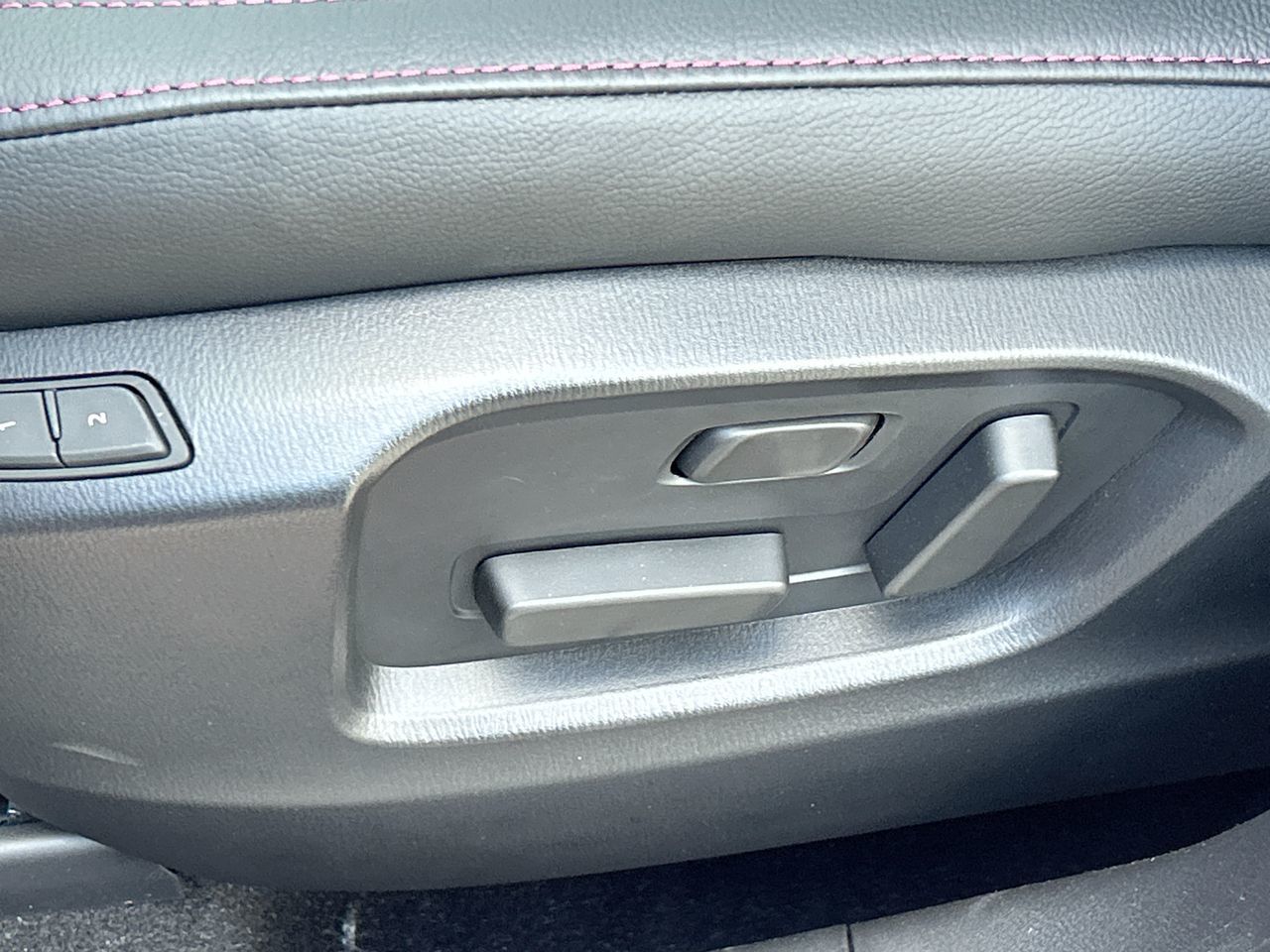 2025 Mazda CX-5 in Scarborough, Ontario