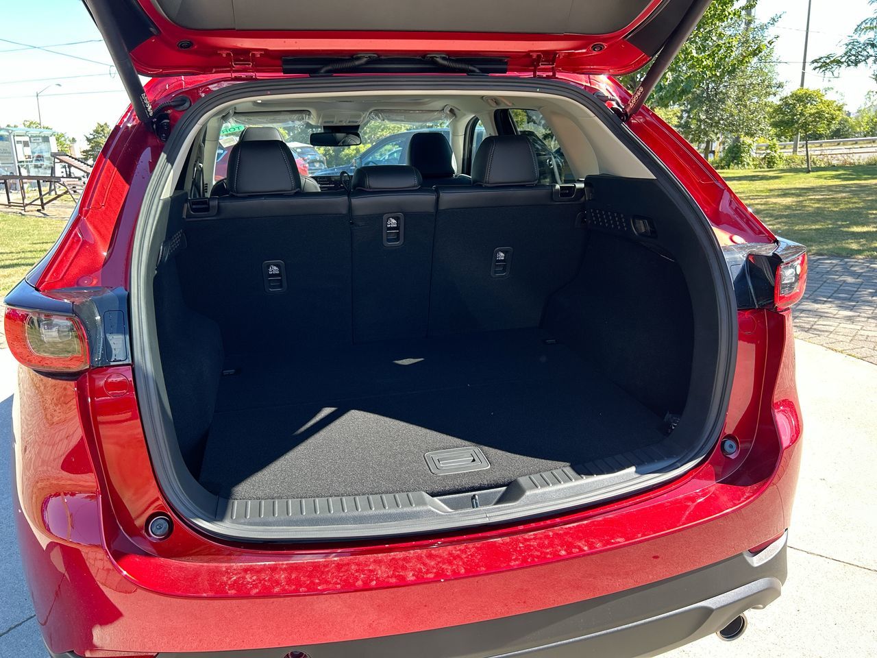 2025 Mazda CX-5 in Scarborough, Ontario