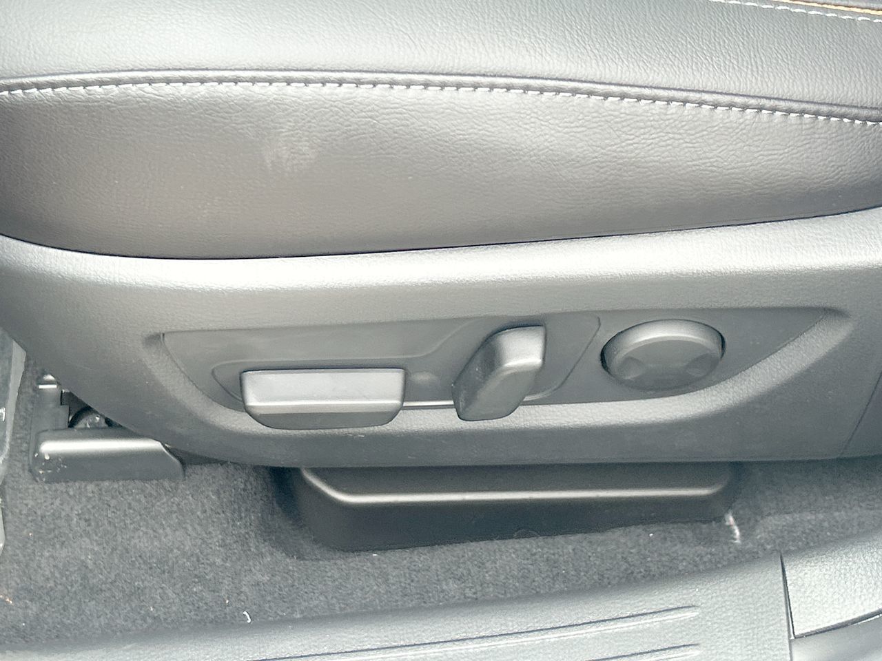 2025 Mazda CX-50 Hybrid in Scarborough, Ontario