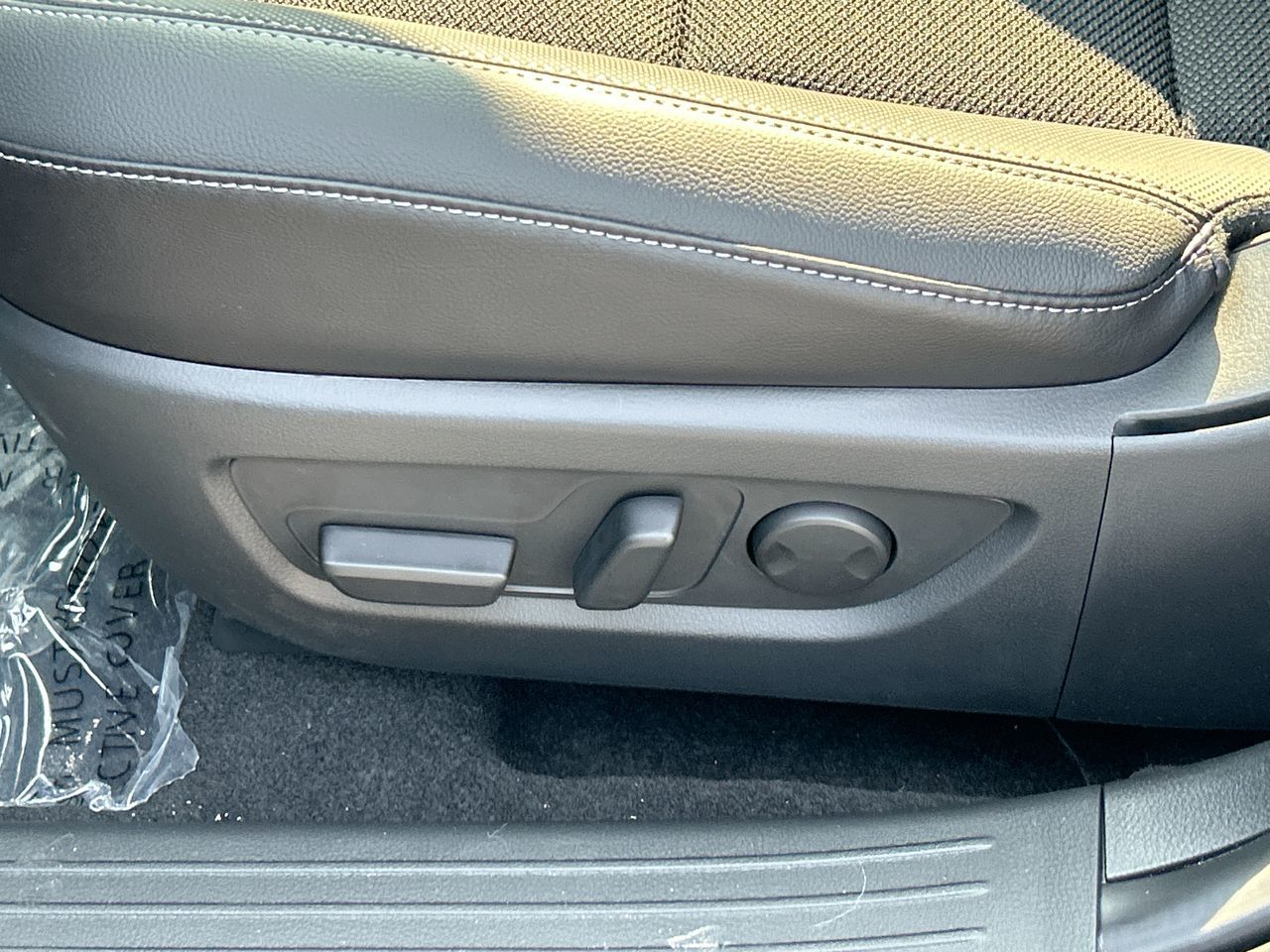2025 Mazda CX-50 Hybrid in Scarborough, Ontario
