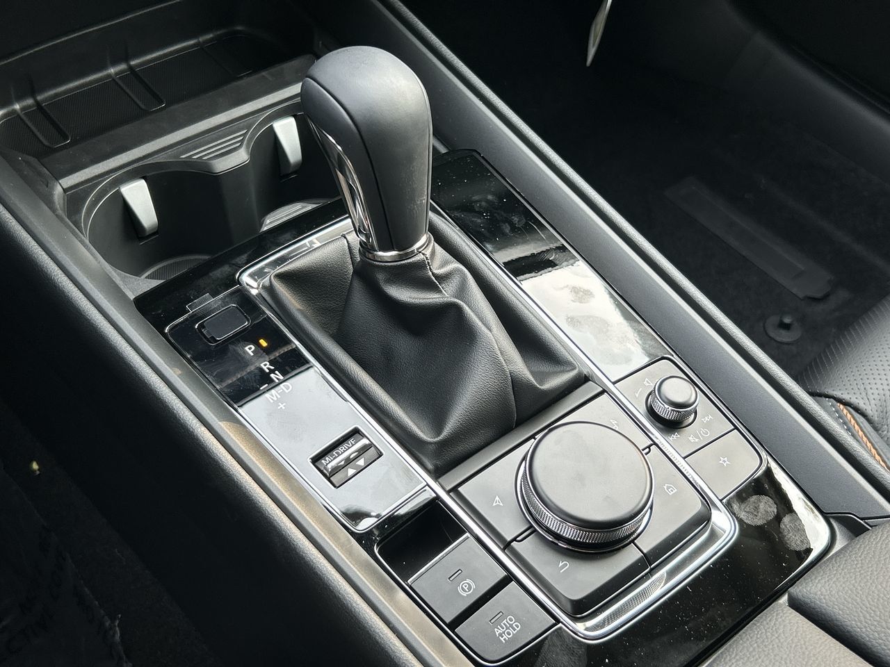 Mazda CX-50  2025
