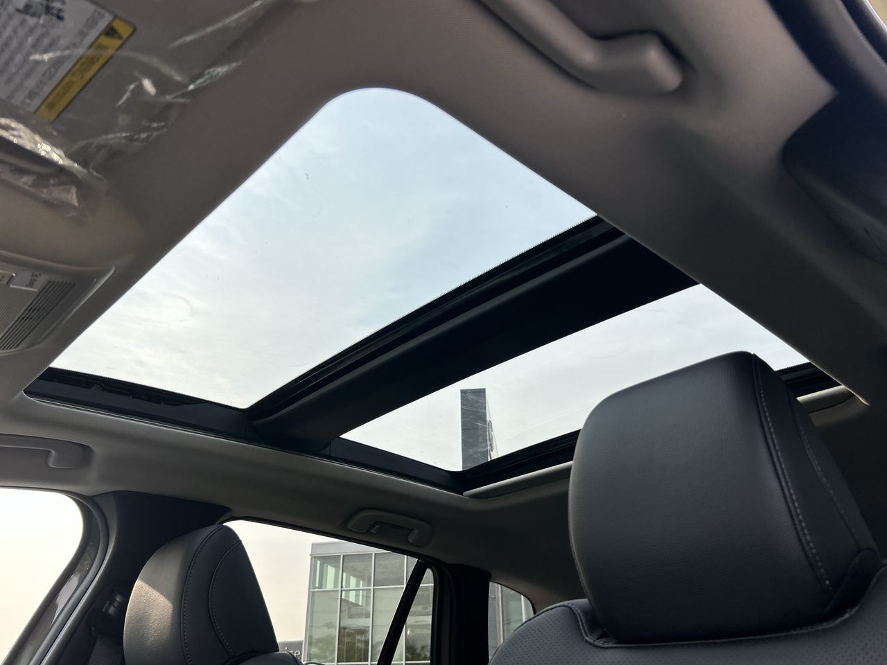 Mazda CX-50  2025