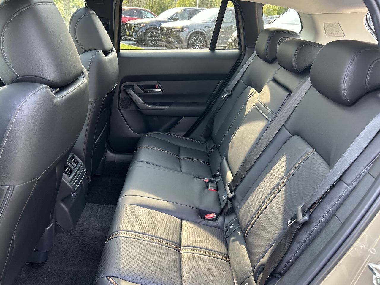Mazda CX-50  2025