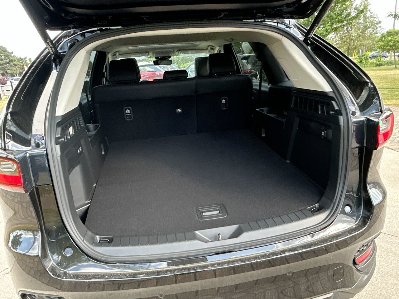 2025 Mazda CX-70 Hybrid in Scarborough, Ontario