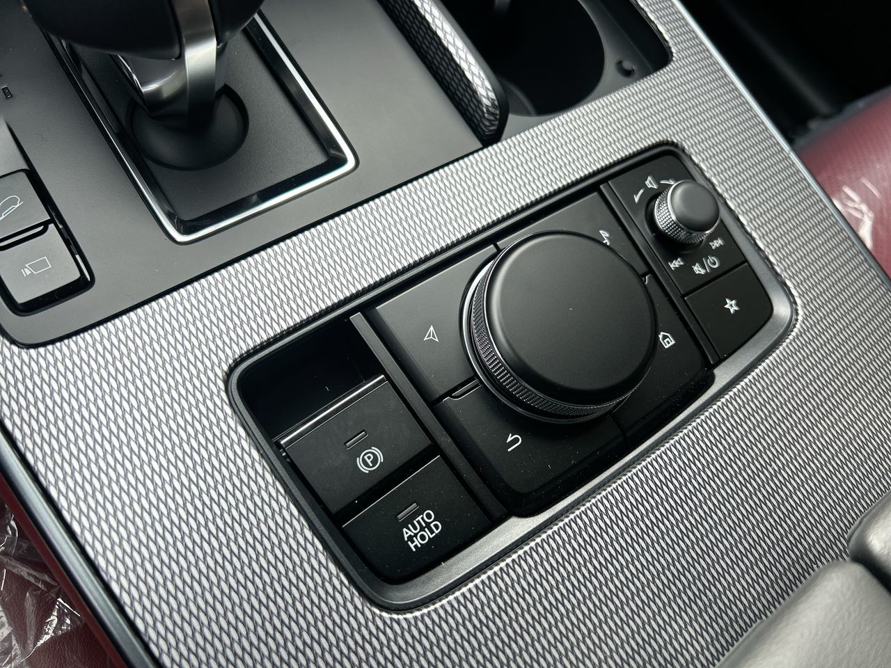 Mazda CX-70 Plug-In Hybrid  2026 à Scarborough, Ontario