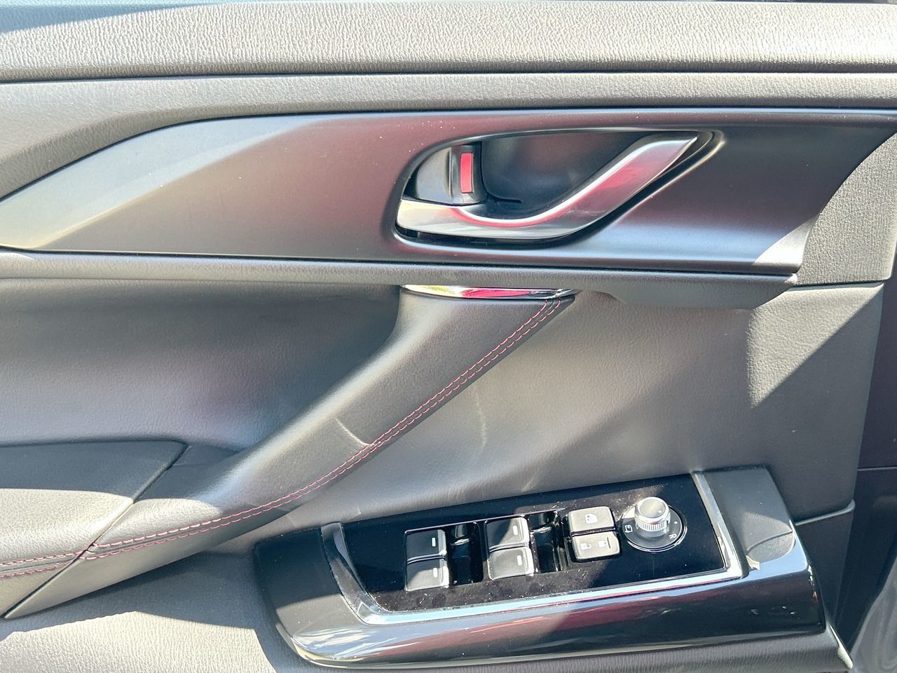 2022 Mazda CX-9 in Scarborough, Ontario