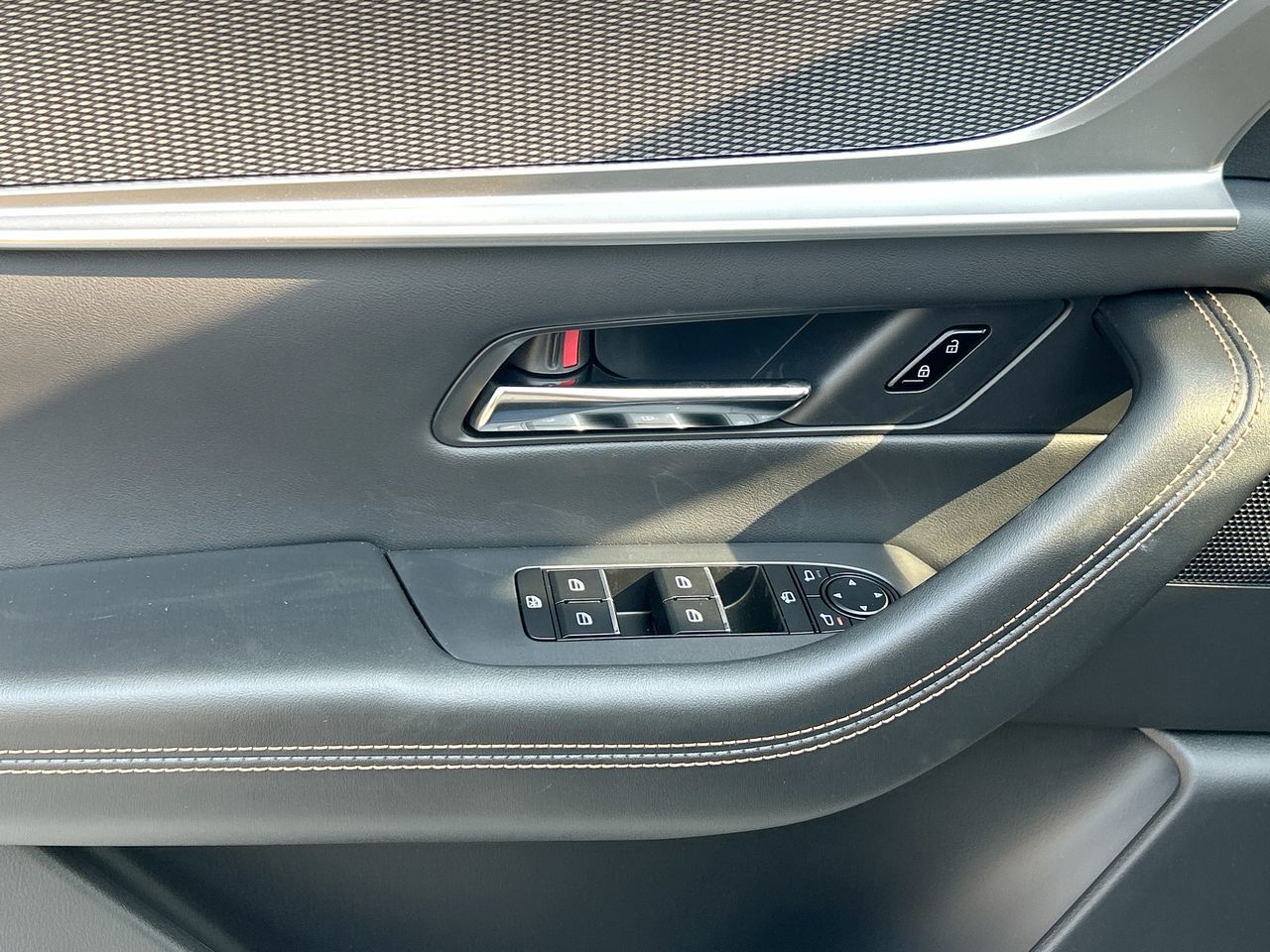 2025 Mazda CX-90 Hybrid in Scarborough, Ontario