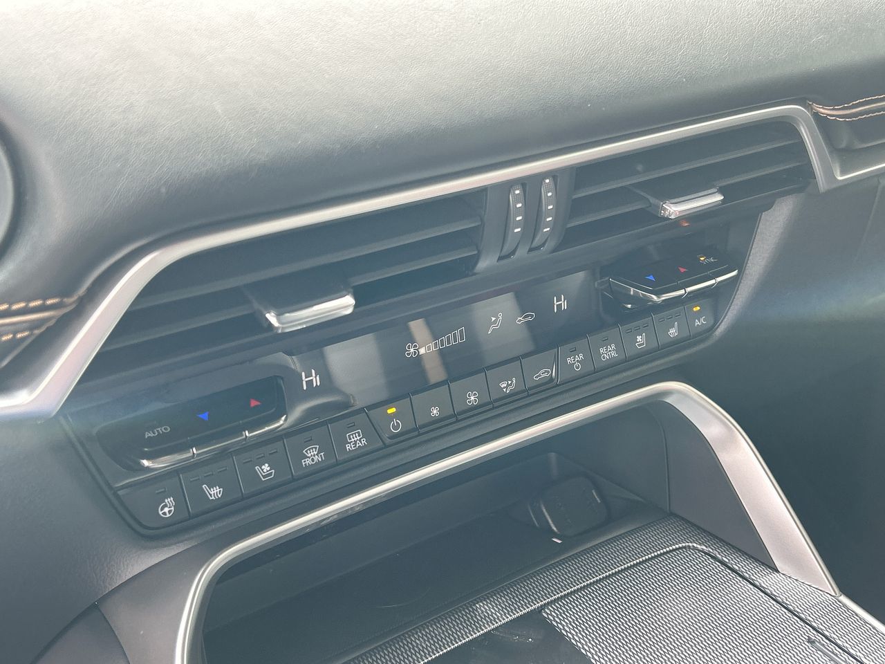 Mazda CX-90 Mild Hybrid  2025