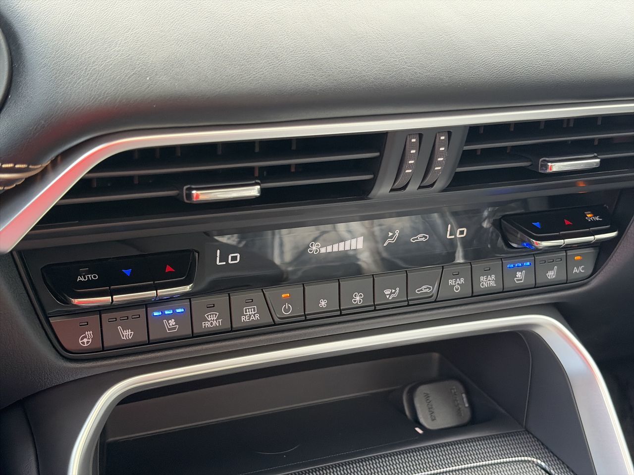 2026 Mazda CX-90 Mild Hybrid in Scarborough, Ontario