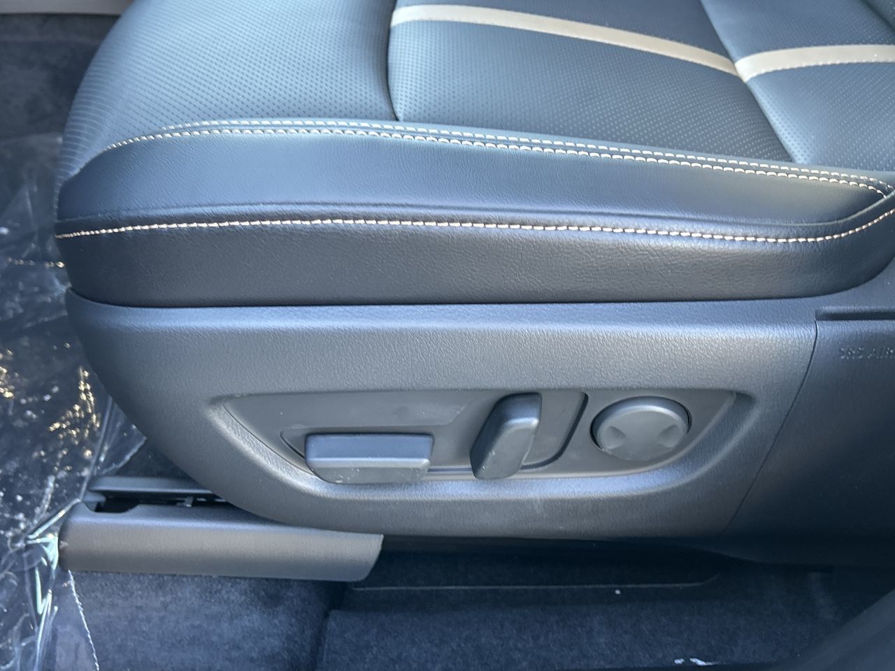 2025 Mazda CX-90 Plug-In Hybrid in Scarborough, Ontario
