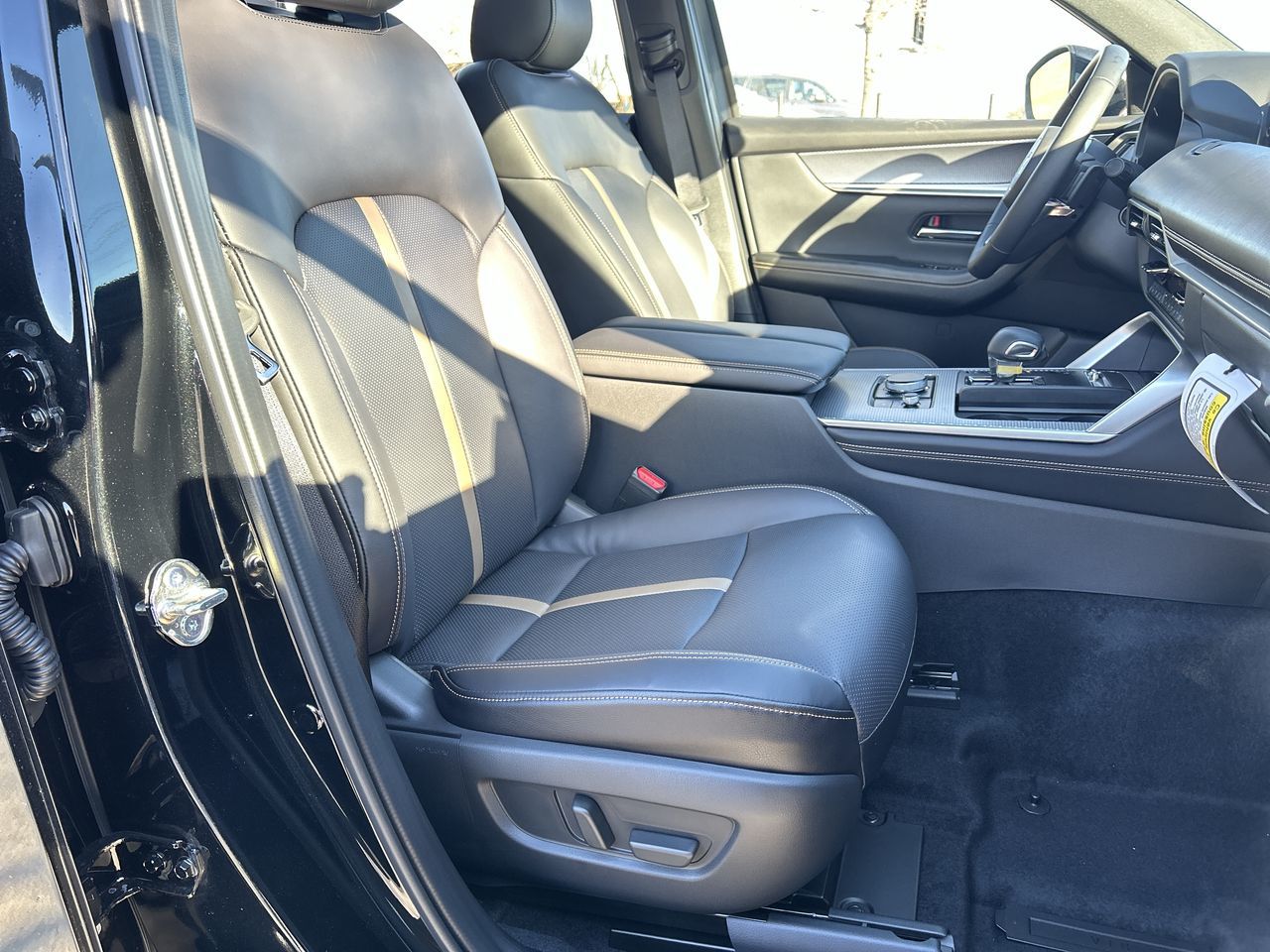 2025 Mazda CX-90 Plug-In Hybrid in Scarborough, Ontario
