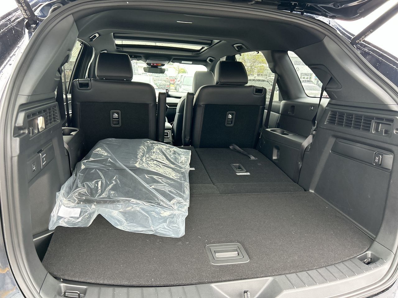 2025 Mazda CX-90 Plug-In Hybrid in Scarborough, Ontario