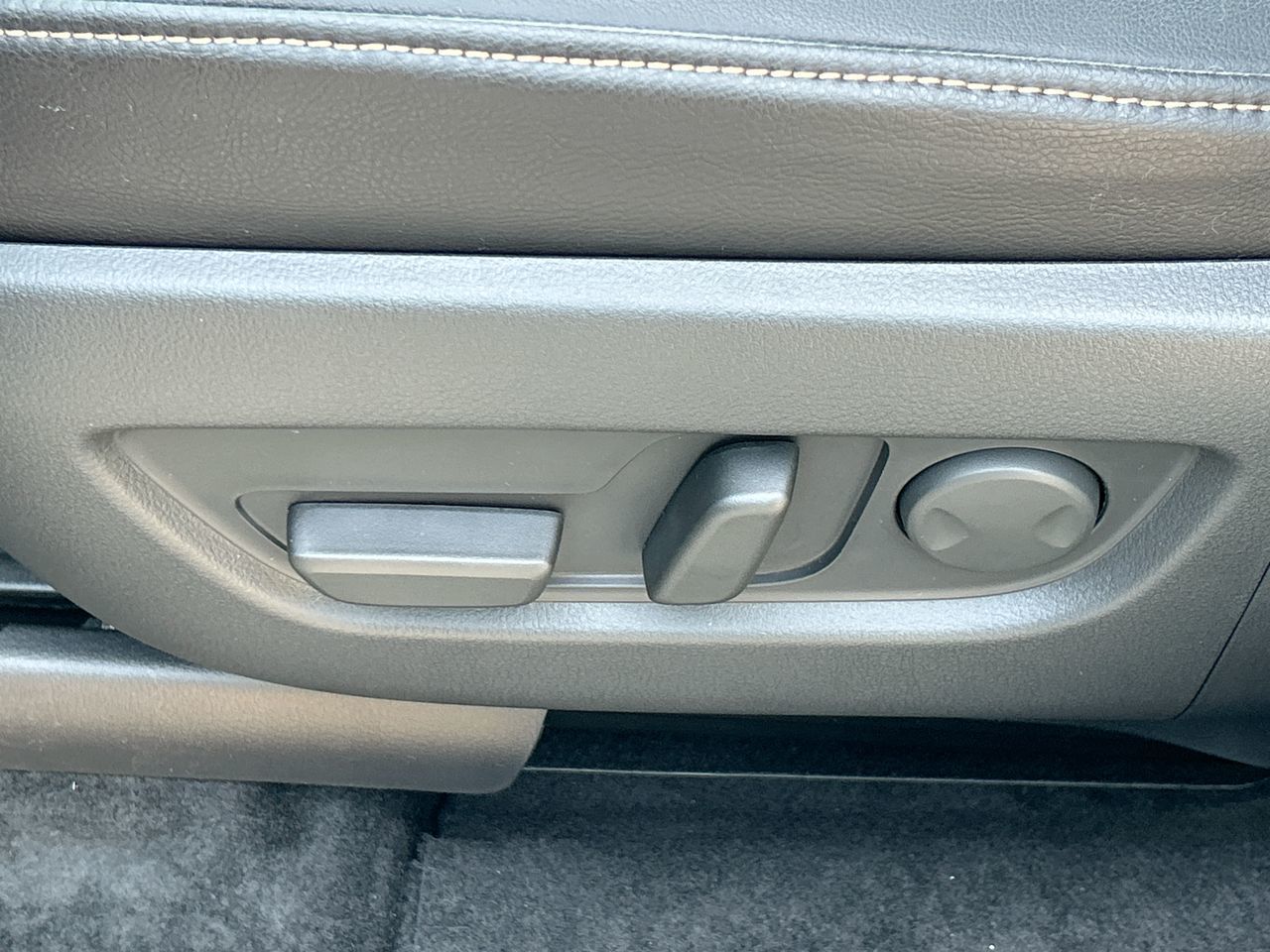 Mazda CX-90 Plug-In Hybrid  2025