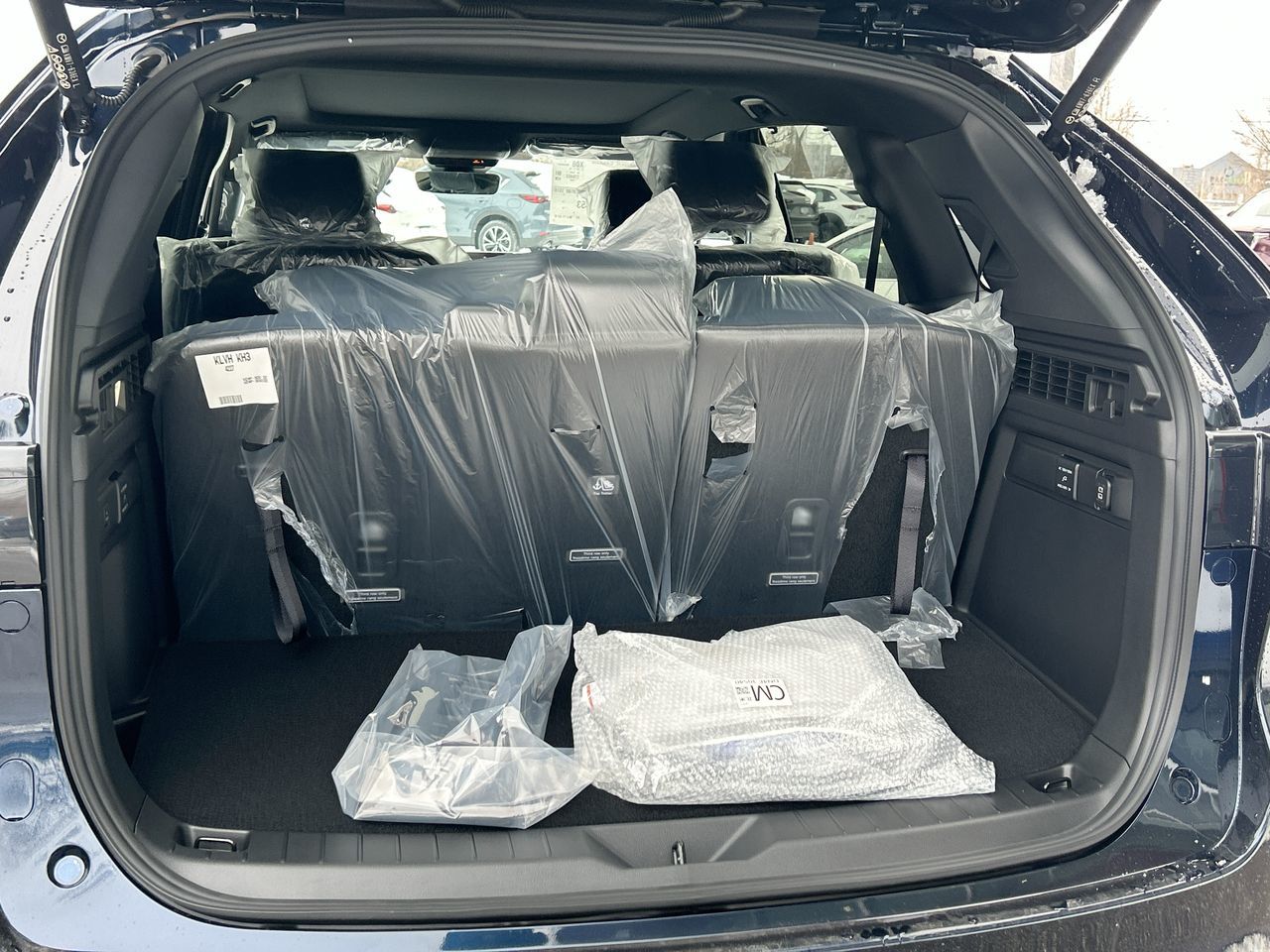 Mazda CX-90 Plug-In Hybrid  2026