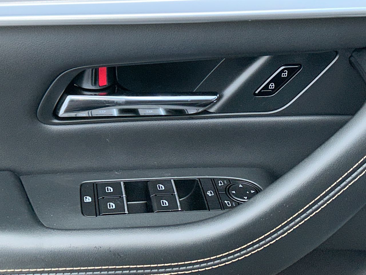 2026 Mazda CX-90 Plug-In Hybrid