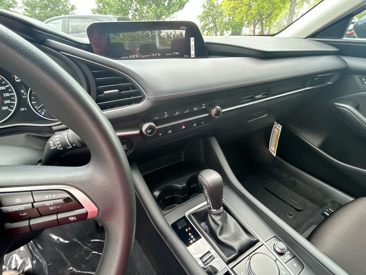 Mazda 3  2025 à Scarborough, Ontario