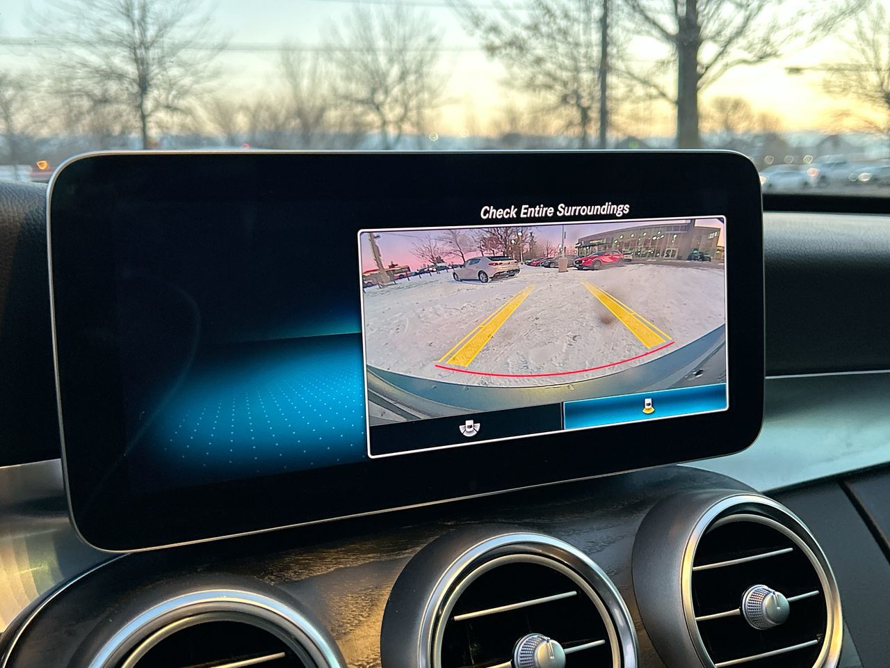 Mercedes-Benz C300  2020