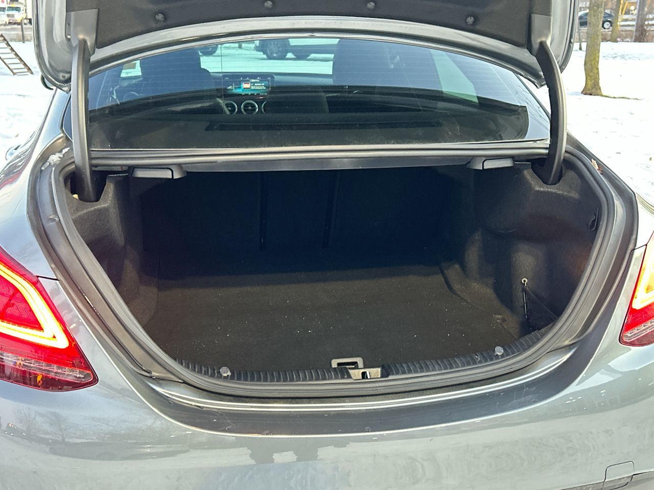 Mercedes-Benz C300  2020