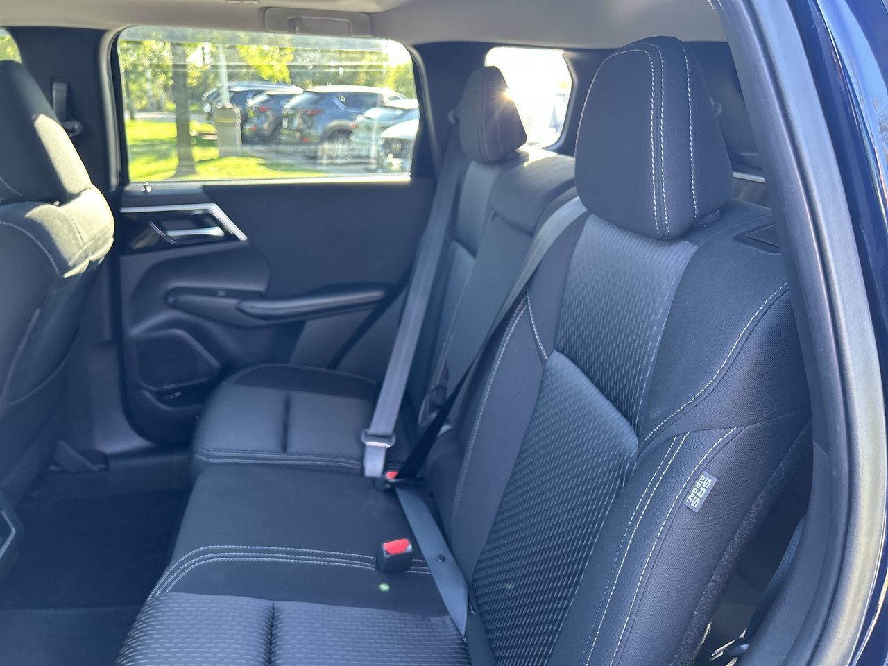 Mitsubishi Outlander  2022