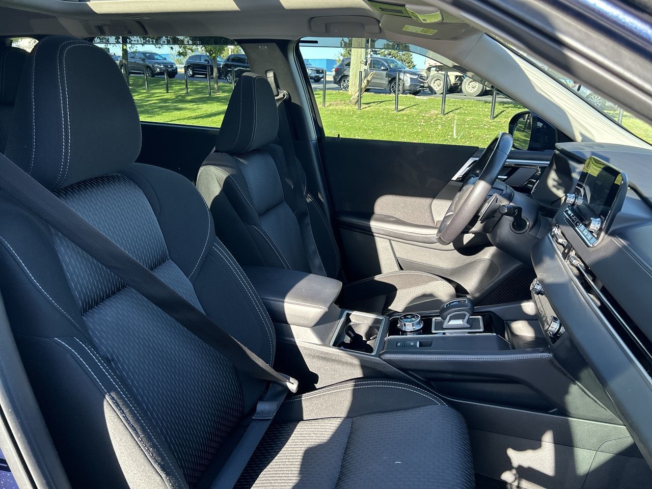 Mitsubishi Outlander  2022