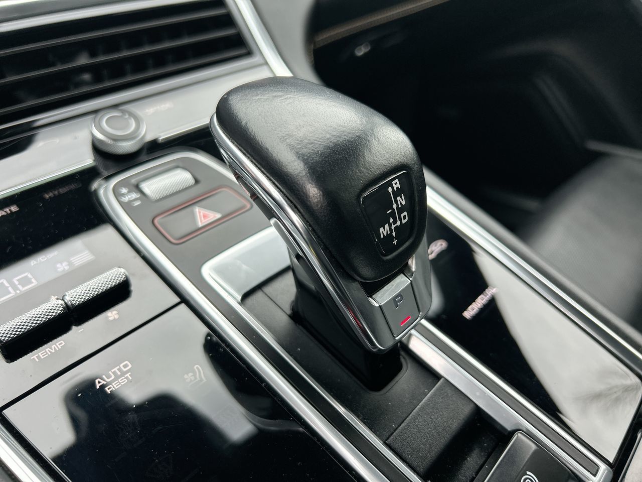 2020 Porsche Panamera in Scarborough, Ontario