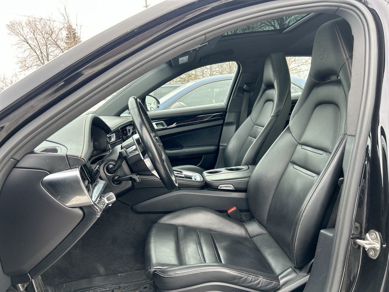 2020 Porsche Panamera in Scarborough, Ontario