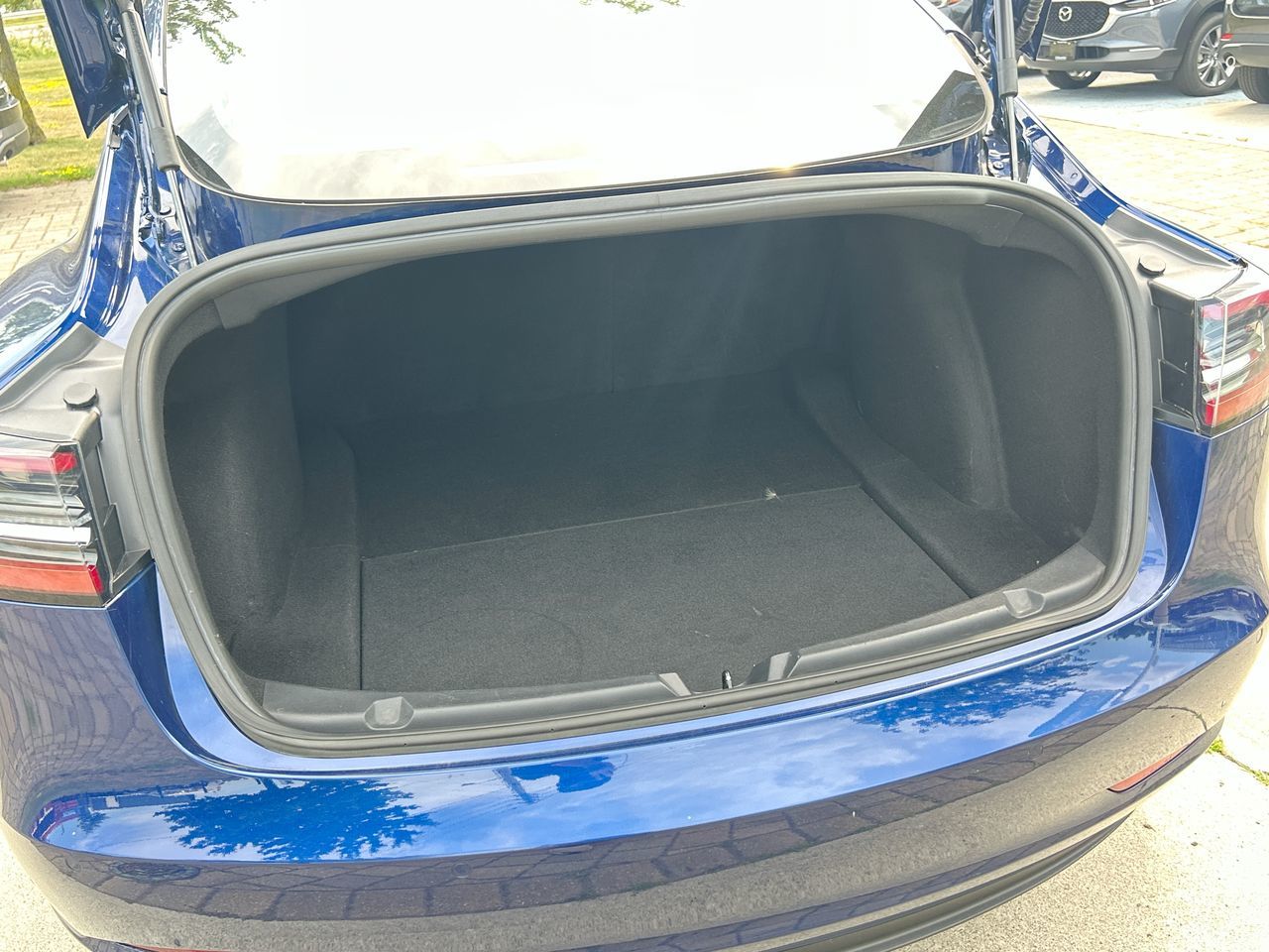 2020 Tesla MODEL 3 in Scarborough, Ontario