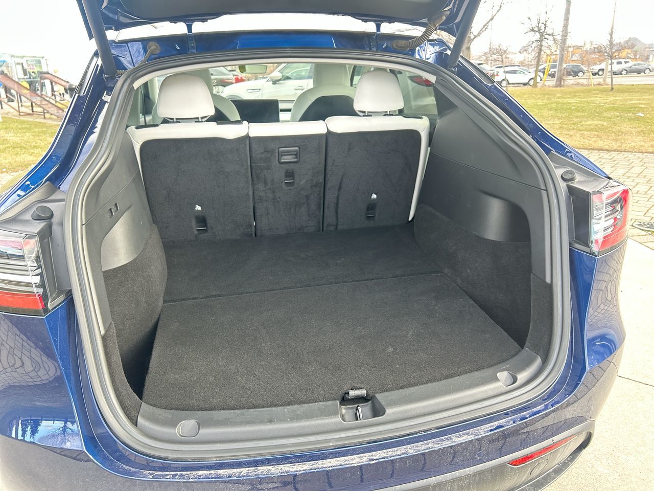 Tesla Model Y  2022